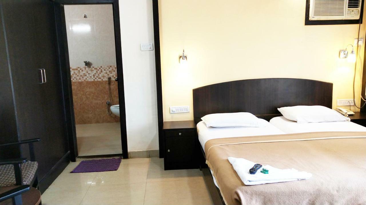 Amigo Plaza Hotel Colva Exterior photo
