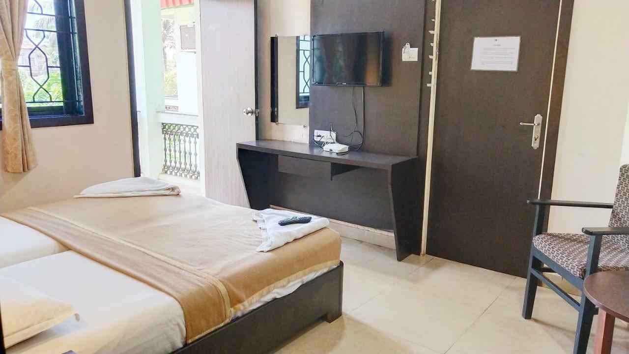 Amigo Plaza Hotel Colva Exterior photo